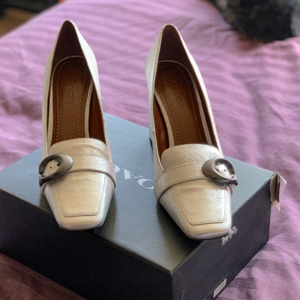 Coach silver pumps